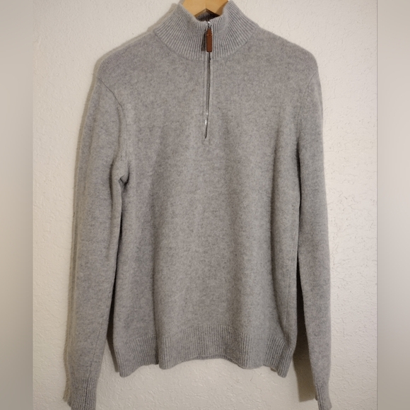 Banana Republic Italian Yarn Half Zip Pullover Sweater - Picture 2 of 6